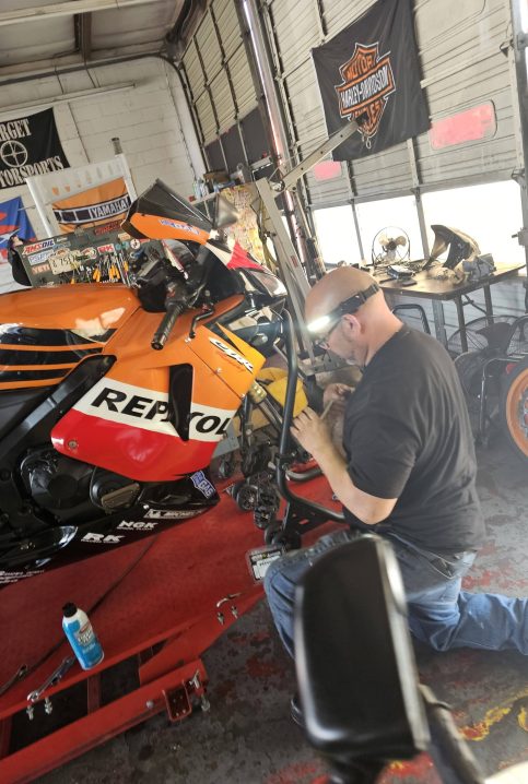 tech serviceing fork seals in columbia sc